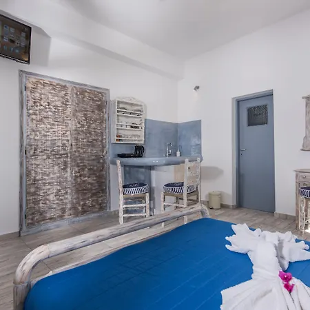 Maryloujohn Oia (Santorini)