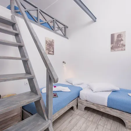 Maryloujohn Apartamento Oia (Santorini)