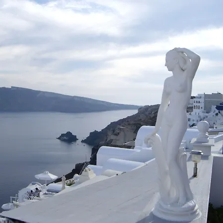 Maryloujohn Oia (Santorini)